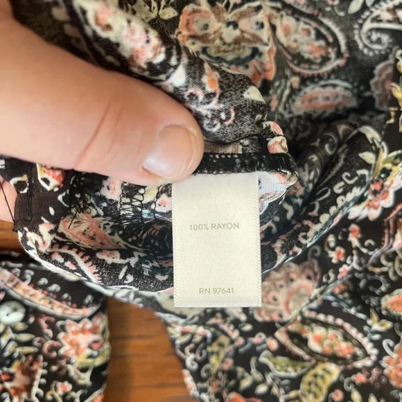 J Jill Sz SP Brown/Orange Paisley 100% Rayon Long Button Down Pockets Brand New - Picture 11 of 12